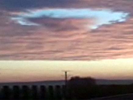 ענן מוזר בשמי רומניה (צילום: חדשות 2)