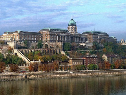 הטירה בבודפשט (צילום: ויקיפדיה)