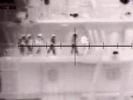 השתלטות כוחות צה"ל על ספינת הנשק (צילום: דו"צ)