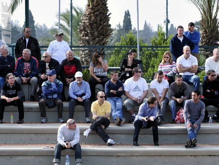 קהל באליפות ישראל (אלעד ירקון) (צילום: מערכת ONE)