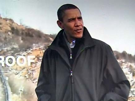 שלט חוצות עם ברק אובמה (צילום: חדשות 2)