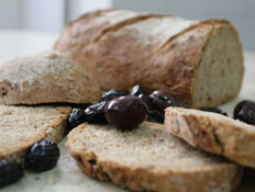 לחם מלא מוכן פרוס (צילום: דובי רביד)