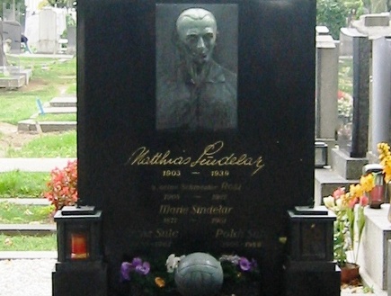חלקת קברו של מתיאס סינדלר בווינה (JKB) (צילום: מערכת ONE)