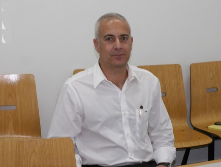 חבר הנהלת הפועל חיפה עידן גולדנברג (רועי גלדסטון) (צילום: מערכת ONE)