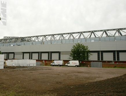 עבודות באצטדיון חדש בליברפול. יעזור? (GettyImages) (צילום: מערכת ONE)