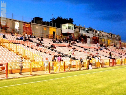 האצטדיון באשדוד. בהנהלה מקווים שהוא יתמלא (שי לוי) (צילום: מערכת ONE)