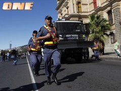 משטרת דרום אפריקה מתכוננת למונדיאל (רויטרס) (צילום: מערכת ONE)