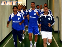 שחקני נבחרת ישראל, יעברו בדיקות בריאותיות (צילום: מערכת ONE)