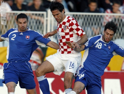 ירקו לקו במדי נבחרת קרואטיה (רויטרס) (צילום: מערכת ONE)