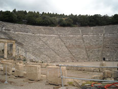פולופונס - התיאטרון הקדום (צילום: אורנית פרידמן)