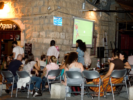 התקליט - רחוב הלני המלכה בירושלים (צילום: סיון ניסדלסקי)
