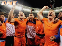 הולנד בטירוף אחרי ההעפלה לגמר (GettyImages) (צילום: מערכת ONE)