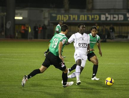 ג´וזף נאופור. כבש בניצחון על מ.ס. אשדוד ברבע גמר הגביע (עמית מצפה) (צילום: מערכת ONE)