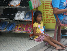 ילדה קופיפי תאילנד (צילום: אסתל טסטסה)
