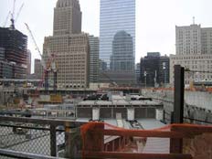 המקום בו פעם עמדו בנייני התאומים - ground zero (צילום: חדשות 2)