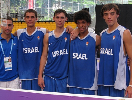 נבחרת הסטריט בול של ישראל בסינגפור (צילום: מערכת ONE)