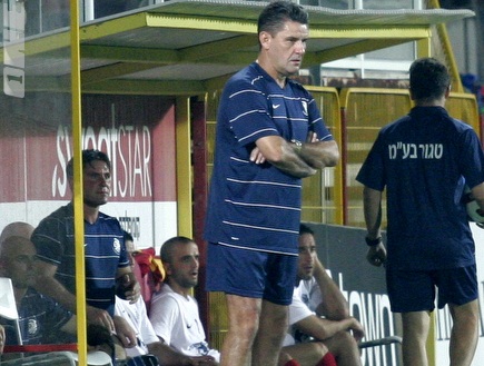 ג´ון גרגורי והמכנסיים. &"לא מבין מה כל כך רע בזה&" (שי לוי)