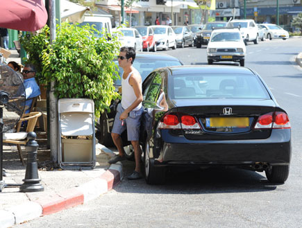 אביב גפן מחנה נגד התנועה (צילום: אלעד דיין)