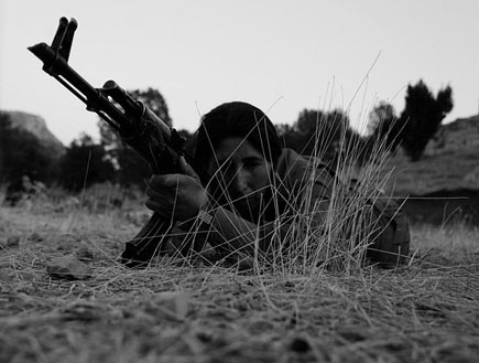 איתי אנגל באפגניסטן 2 (צילום: אדי גרלד)