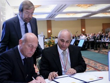 דורון שמחי. יושב ראש האיגוד חתם על הסכם שיתוף פעולה עם הקרואטים (צילום: מערכת ONE)