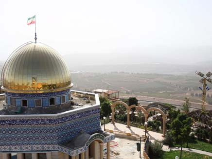 דגם של מסגד אל-אקצה - על הגבול (צילום: רויטרס)