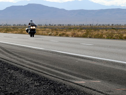 אופנוע במסע דרכים (צילום: Ethan Miller, GettyImages IL)