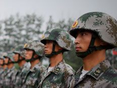 חיילים סיניים (צילום: Feng Li, GettyImages IL)