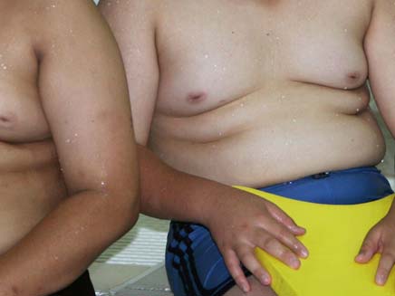 נלחמים בתופעת השמנת הילדים (צילום: רויטרס)