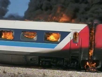 שריפה ברכבת (צילום: חדשות 2)