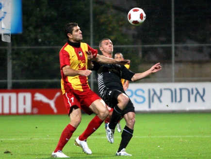 דימיטאר מקרייב. נפצע במשחק של בולגריה (יניב גונן) (צילום: מערכת ONE)