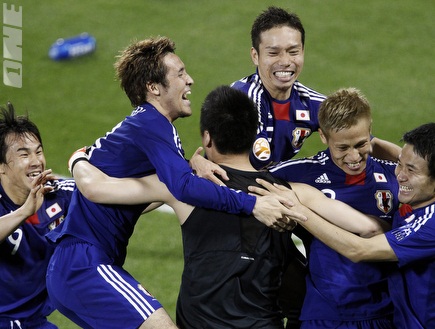 שחקני נבחרת יפן. ישחקו בקופה (רויטרס) (צילום: מערכת ONE)