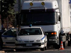 כתבי אישום נגד רוצחי נהג המשאית (צילום: AP)
