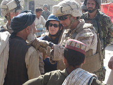 עובדה: אילנה דיין באפגניסטן (צילום: ירון לויזון, עובדה)