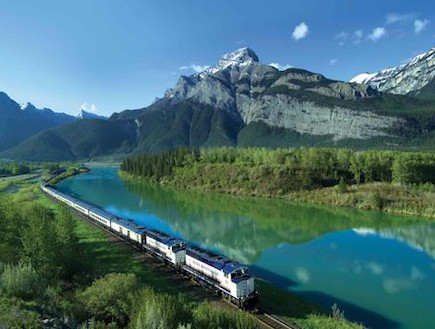 רכבת הרקי מאונטיינר קנדה (צילום: האתר הרשמי)