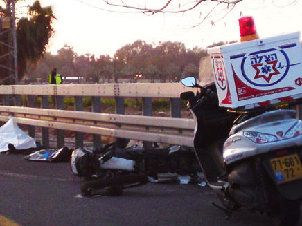 הרוג בתאונת אופנוע באיילון. צילום ארכיון (צילום: עזרי עמרם, חדשות 2)