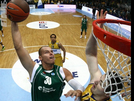 מאצ´יי לאמפה מתעופף. ערב נדיר לפולני (GettyImages) (צילום: מערכת ONE)