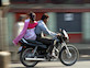אופנוע בהודו (צילום: נעם וינד)