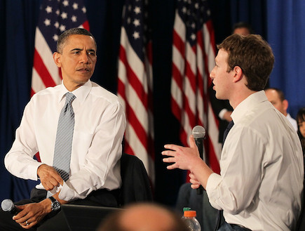 ברק אובמה, עם מנכ"ל פייסבוק מארק צוקרברג (צילום: Justin Sullivan, GettyImages IL)