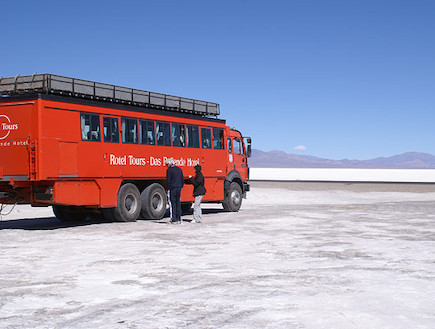 מלון אוטובוס בסלאר בוליביה (צילום: האתר הרשמי)