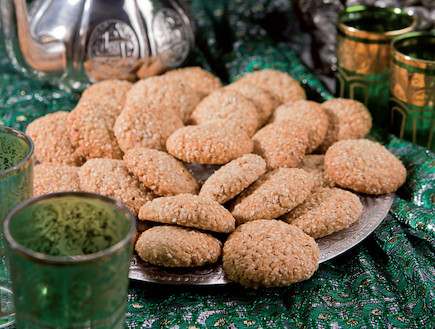 עוגיות שומשום (צילום: אנטולי מיכאלו, העוגיות המרוקאיות של אמא, הוצאת קוראים)