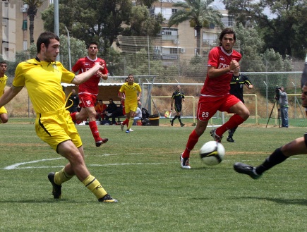 גאל מרגוליס. כבש ובישל שניים (יניב גונן) (צילום: מערכת ONE)