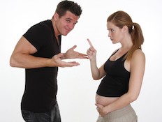 גבר ואישה בהריון רבים (צילום: Carey Hope, Istock)