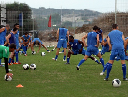 אימון בכורה של ראשל&"צ (יניב גונן) (צילום: מערכת ONE)