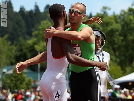 וורינר מפרגן למקוואי בסיום הריצה (GettyImages) (צילום: מערכת ONE)