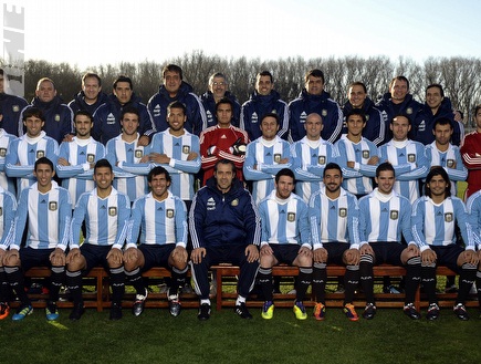נבחרת ארגנטינה...סליחה, נבחרת מסי בתמונה קבוצתית (רויטרס) (צילום: מערכת ONE)