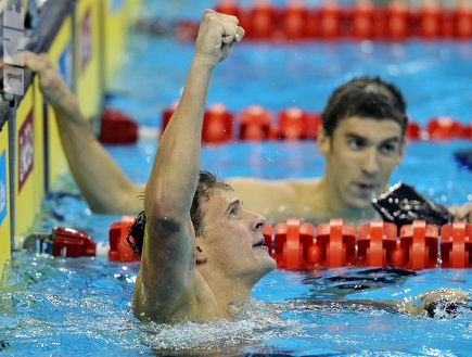 ריאן לוכטה חוגג שיא עולם, פלפס בהלם (GettyImages) (צילום: מערכת ONE)