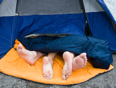 סקס באוהל (צילום: PenelopeB, Istock)