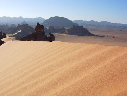 המדבר המערבי  (צילום: Roberdan)