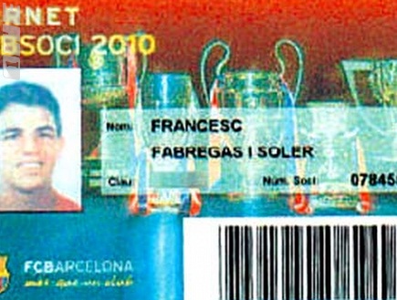 כרטיס החבר של פברגאס בברצלונה (ONE) (צילום: מערכת ONE)