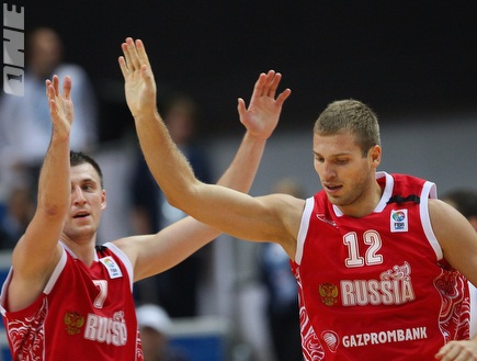 פרידזון ומוניה חוגגים, הפעם מול יוון (GettyImages) (צילום: מערכת ONE)